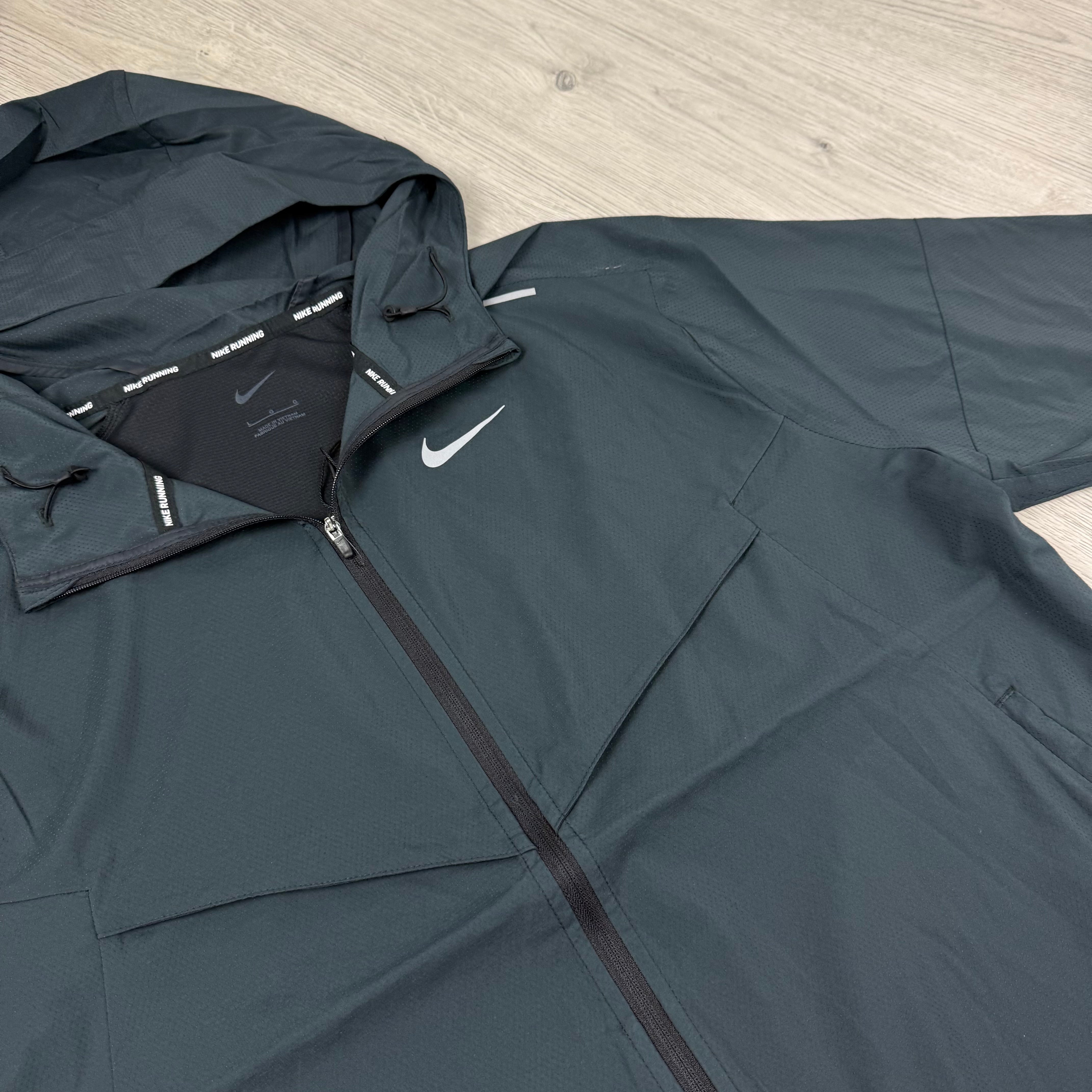 Nike Miler Repel Windbreaker - Black
