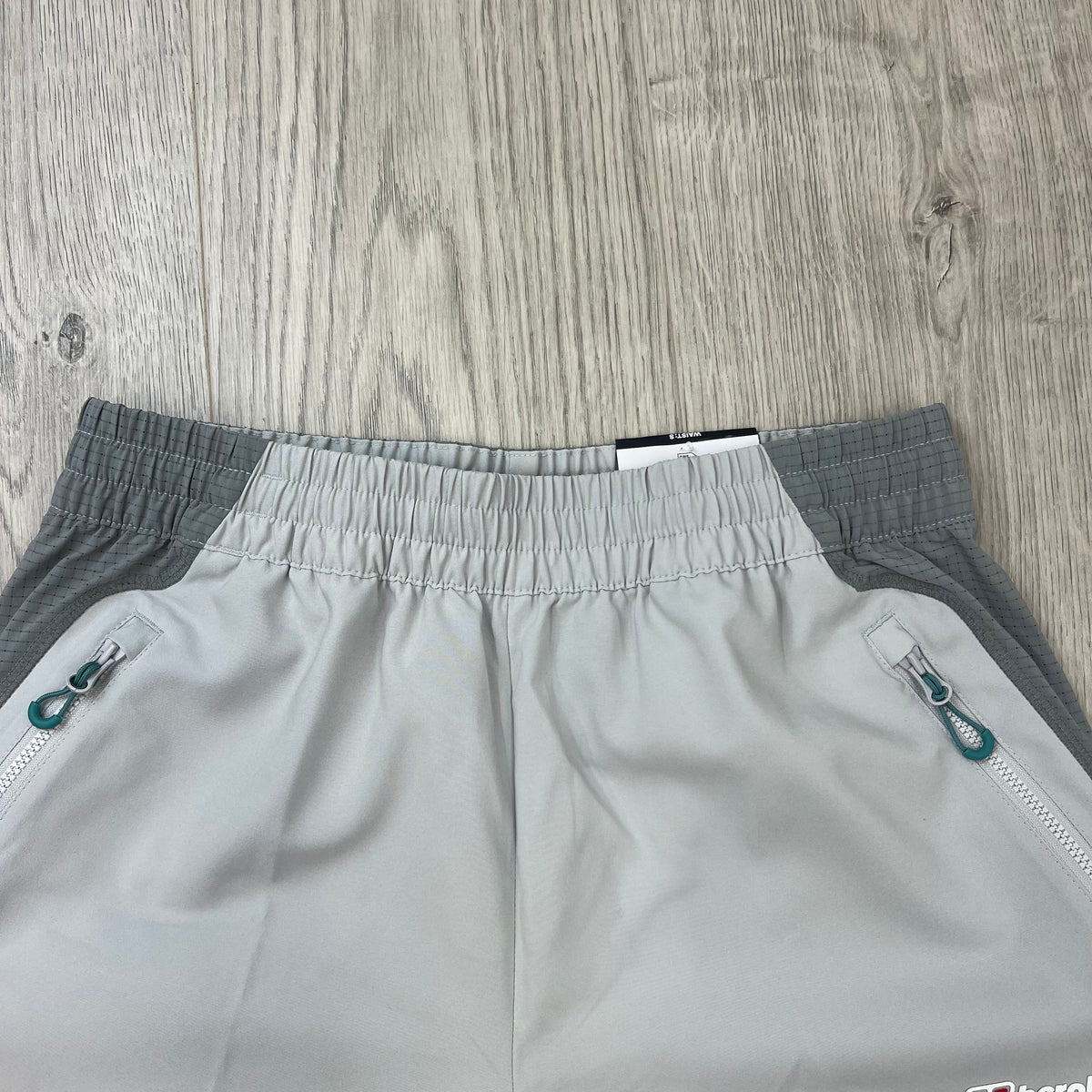 Berghaus 'WaverTree' Shorts - Grey