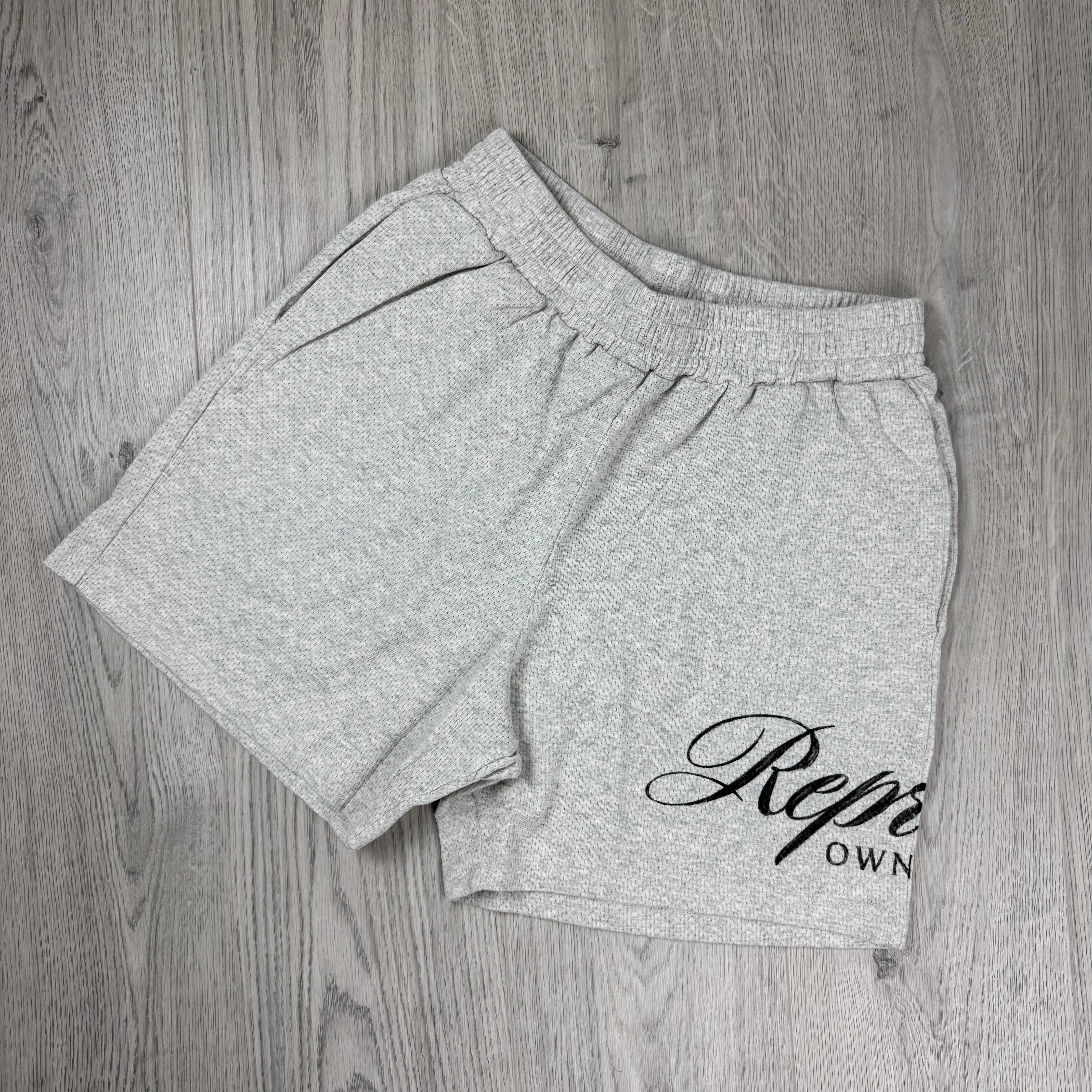 Represent 'Owners Club' Shorts - Cream Marl