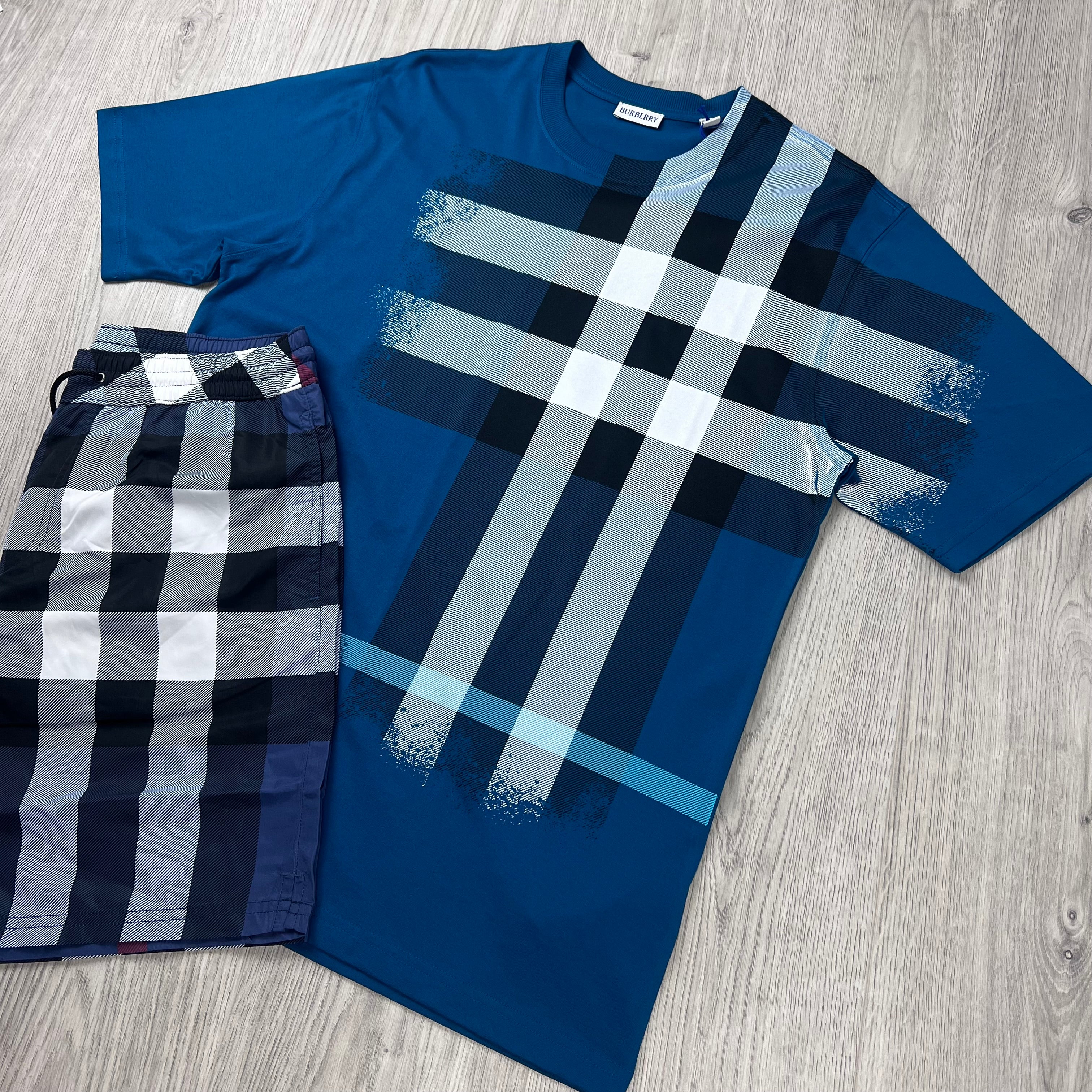 Burberry Holiday Set - Blue