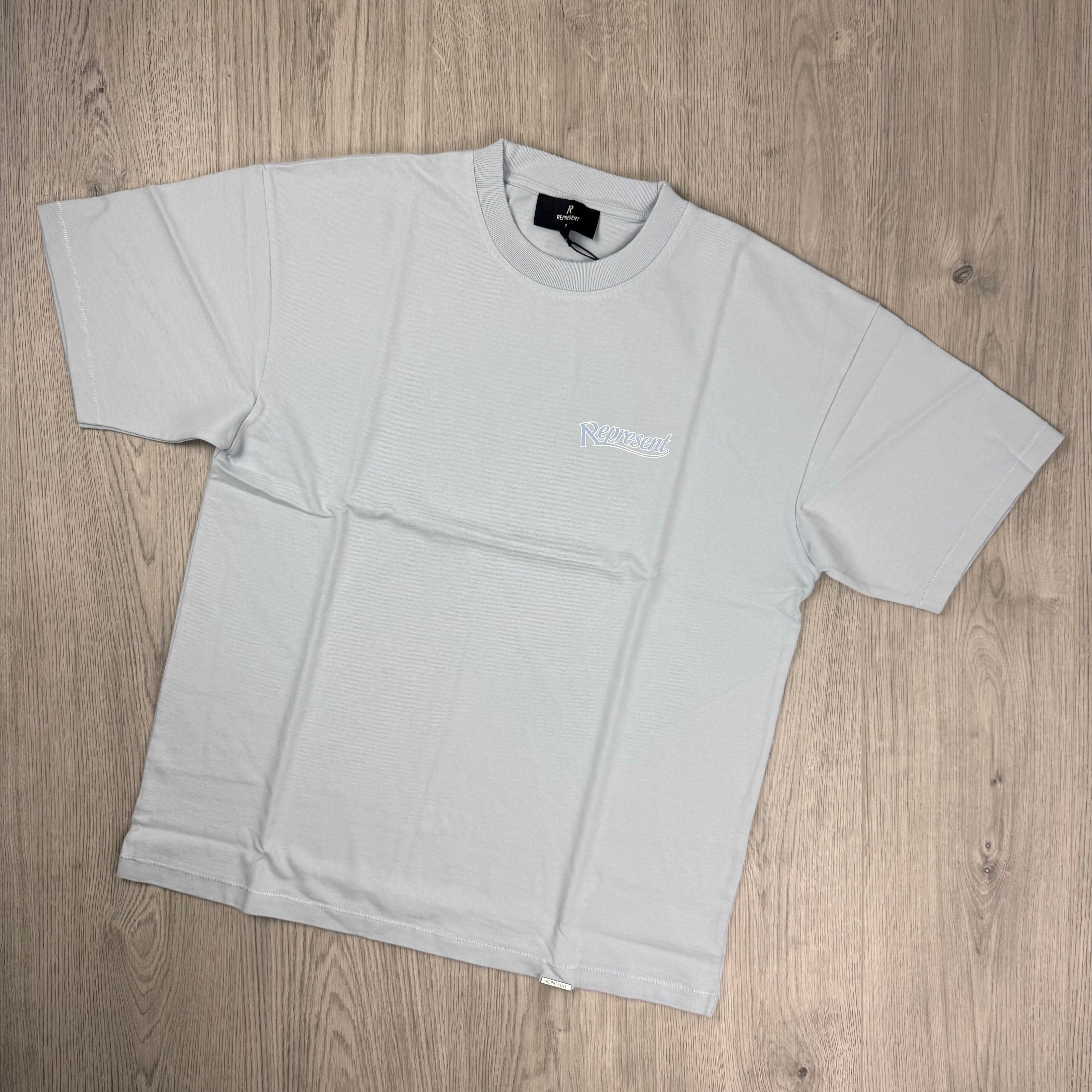 Represent 'Showcasing' T-Shirt - Cloud