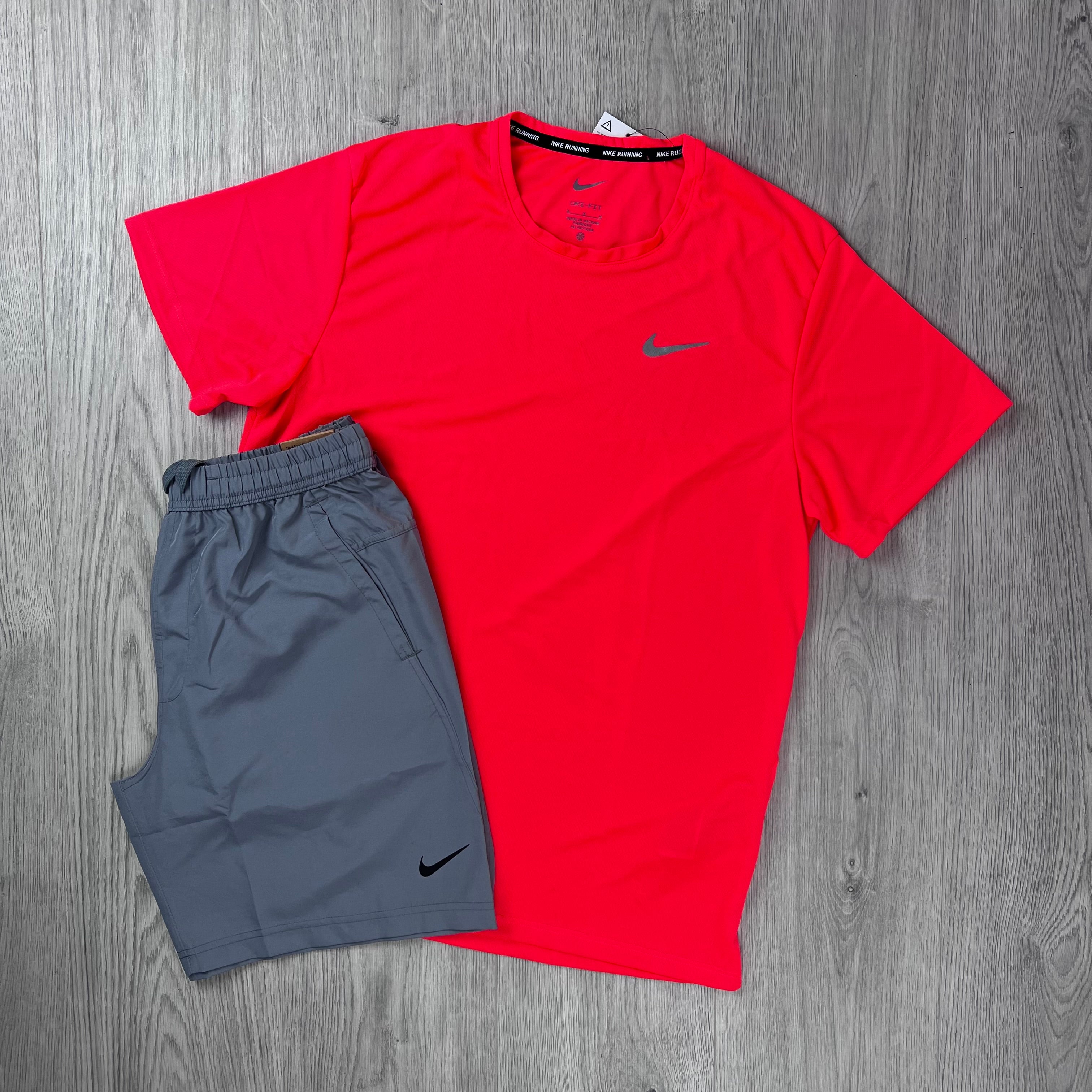 Nike 'Miler' Set - Crimson/Smoke Grey