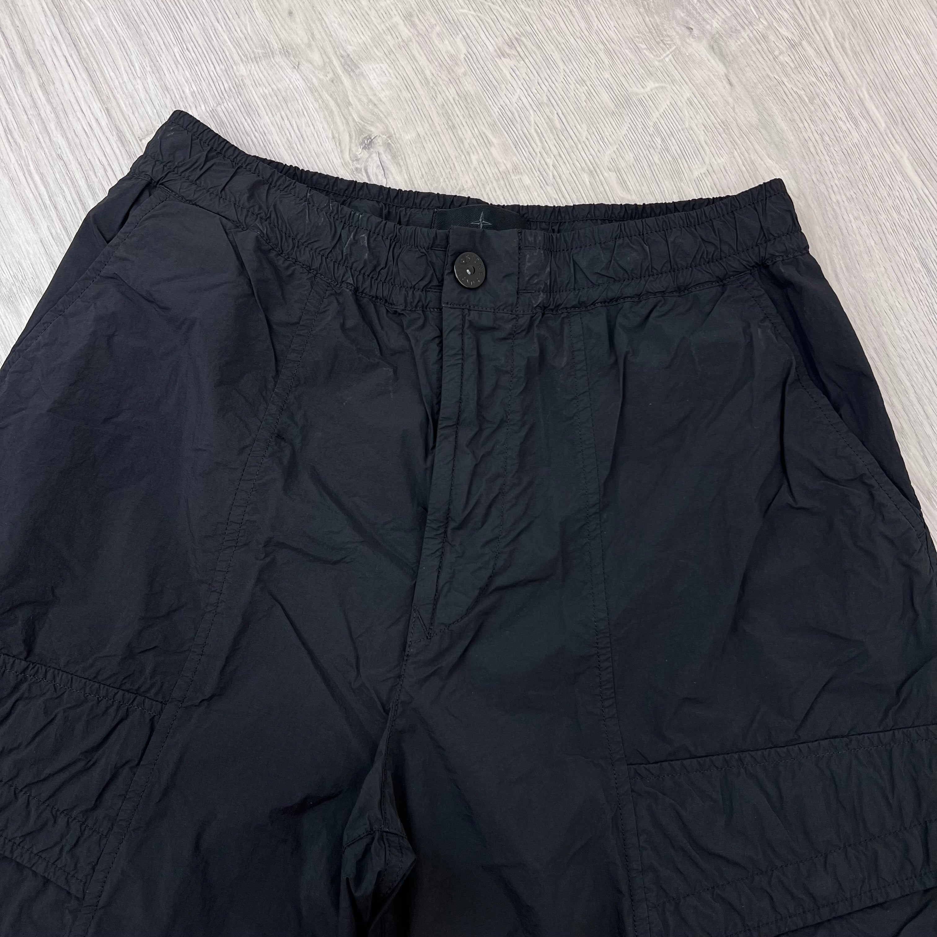 Stone Island Ghost SMERIGLIATO Cargo Trousers - Black