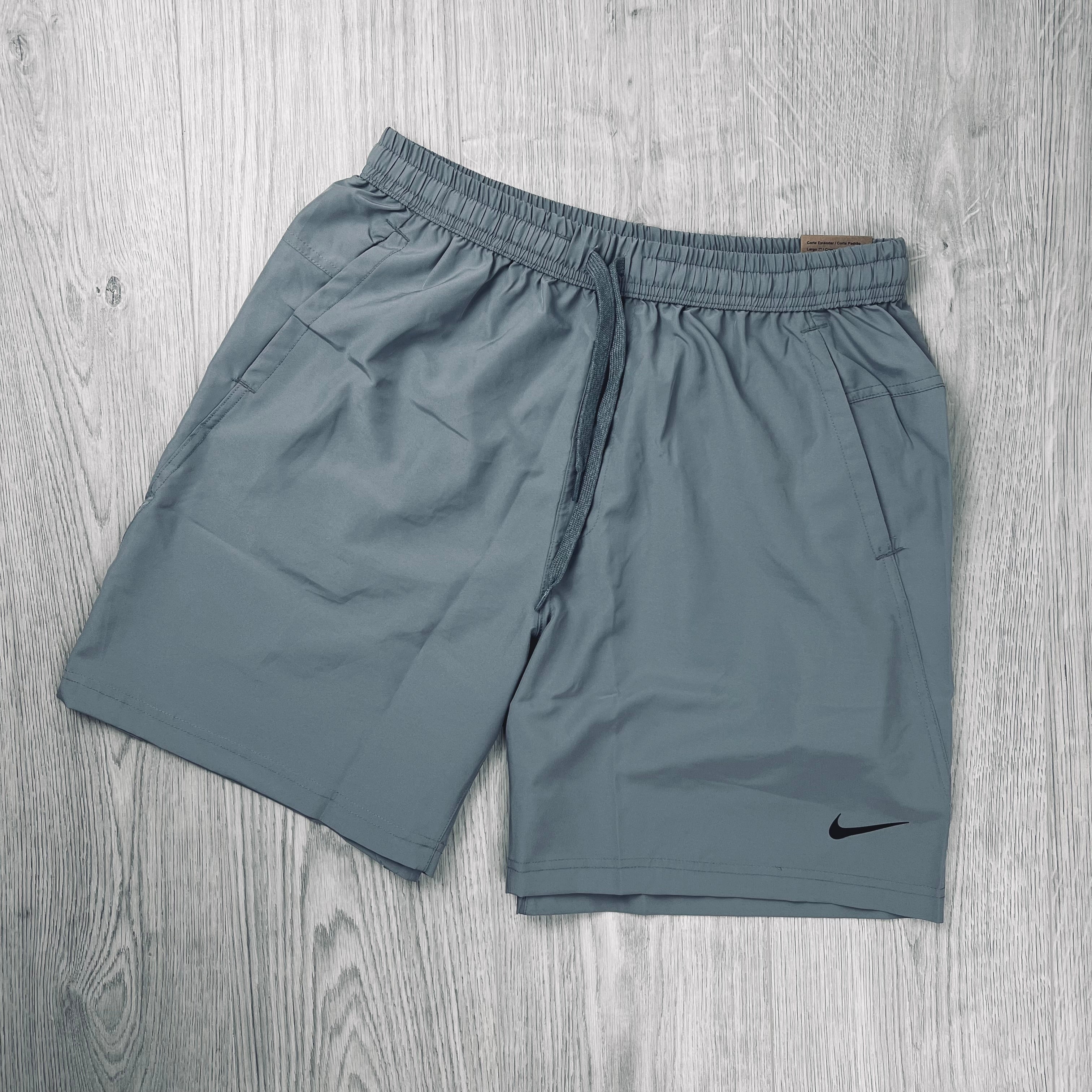Nike Pocket Shorts - Smoke Grey