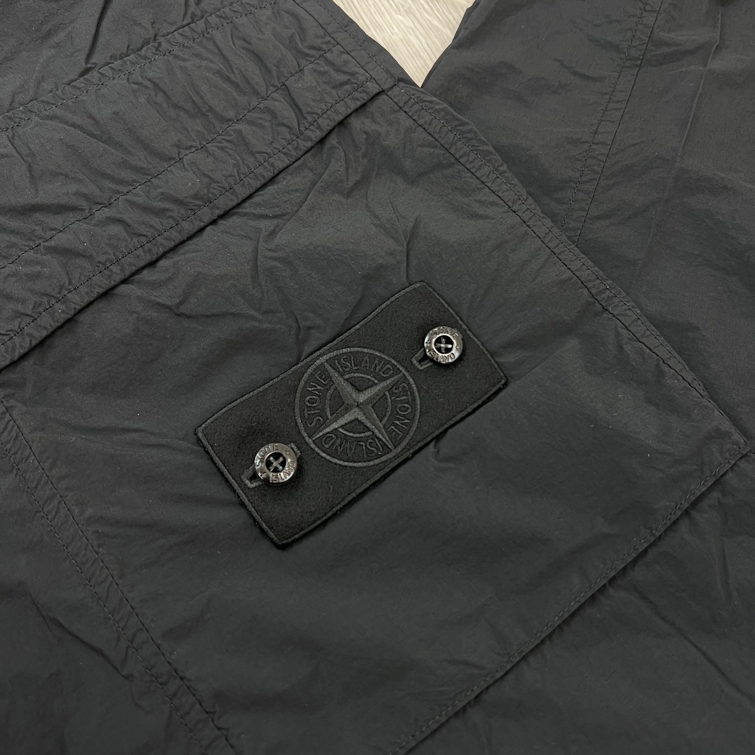 Stone Island Ghost SMERIGLIATO Cargo Trousers - Black