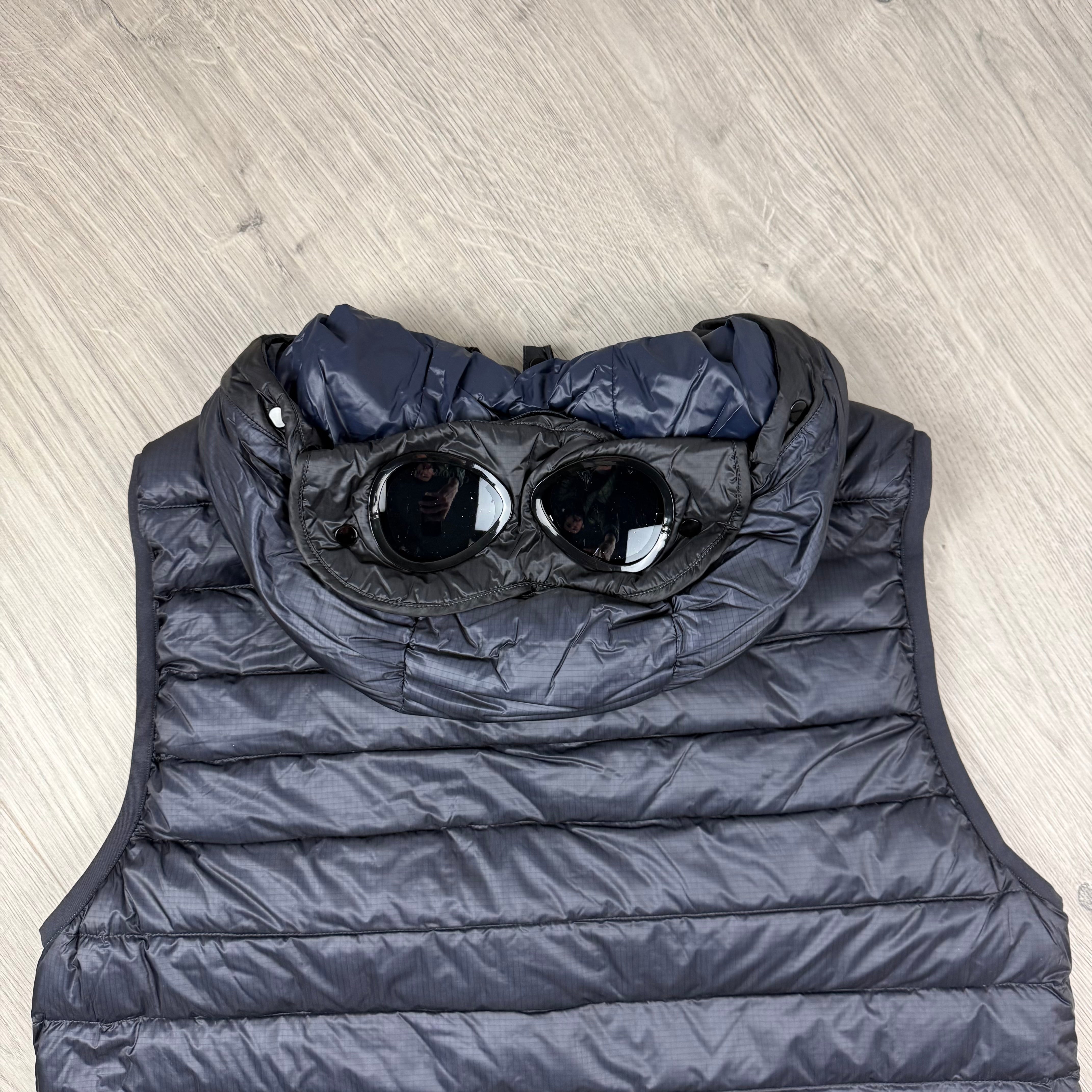 CP Company D.D. Shell Gilet - Navy